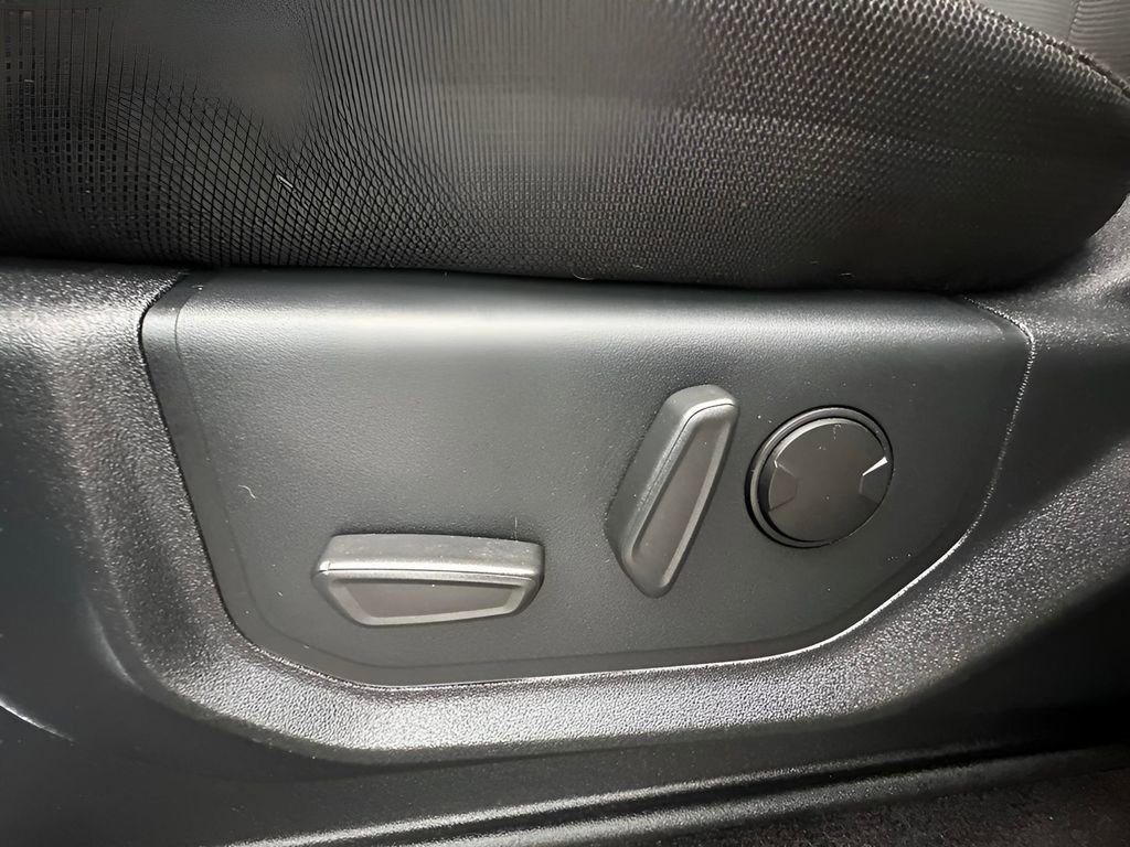 Used 2019 Ford F150 XLT w/ Equipment Group 302A Luxury image 18