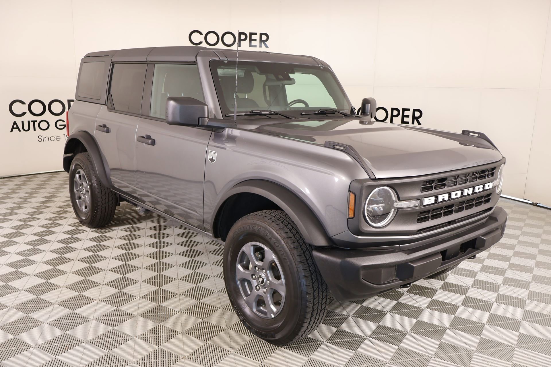 Used 2025 Ford Bronco Big Bend image 1