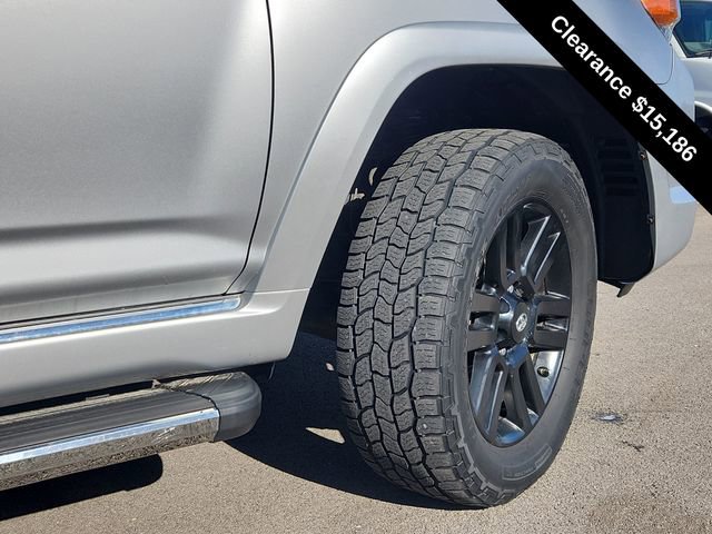 Used 2013 Toyota 4Runner Limited AWD/4WD image 16