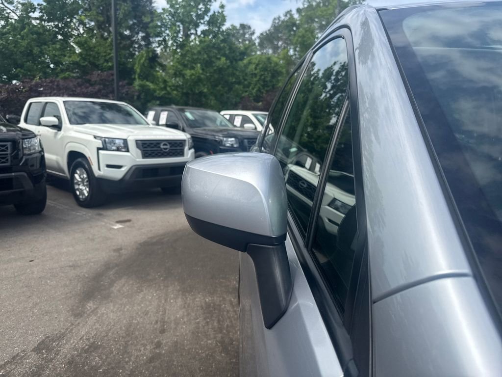 Used 2017 Subaru Forester 2.5i Premium AWD/4WD image 40