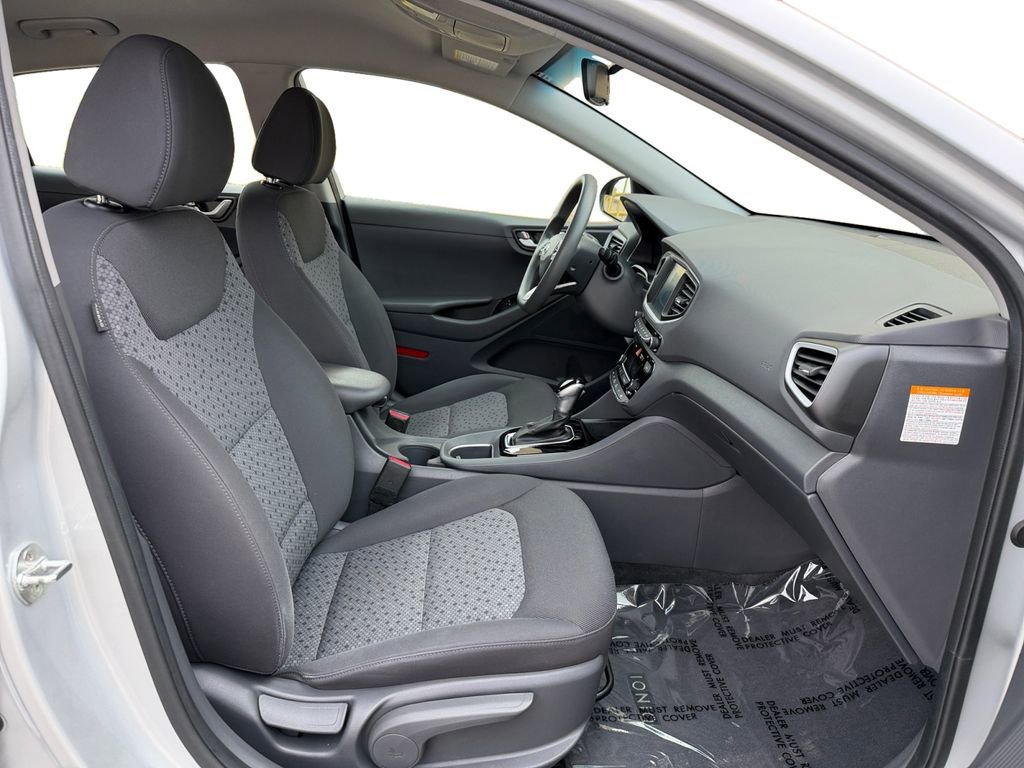 Used 2019 Hyundai Ioniq Blue image 17
