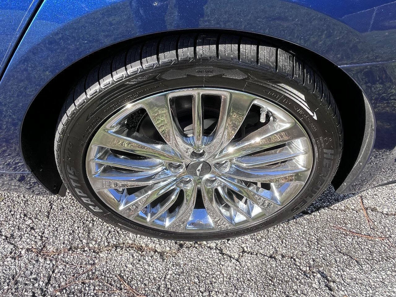Used 2017 Genesis G80 5.0 Ultimate RWD image 20