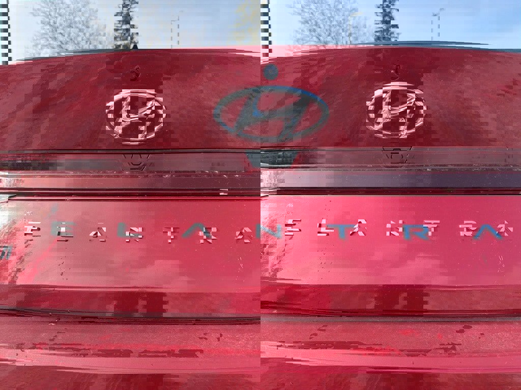 Certified 2023 Hyundai Elantra SEL image 10