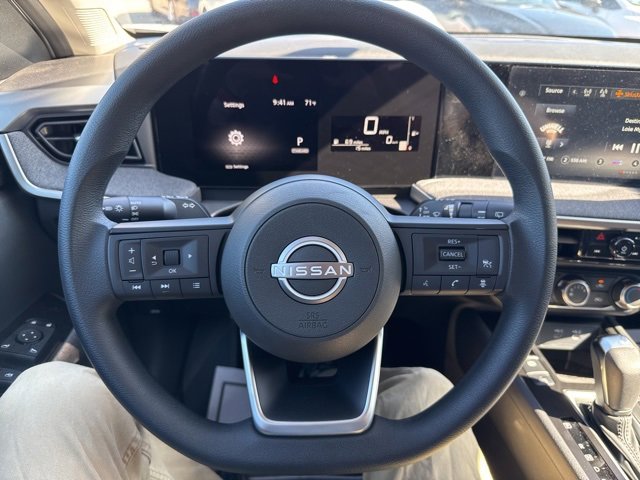 New 2025 Nissan Kicks SV image 25