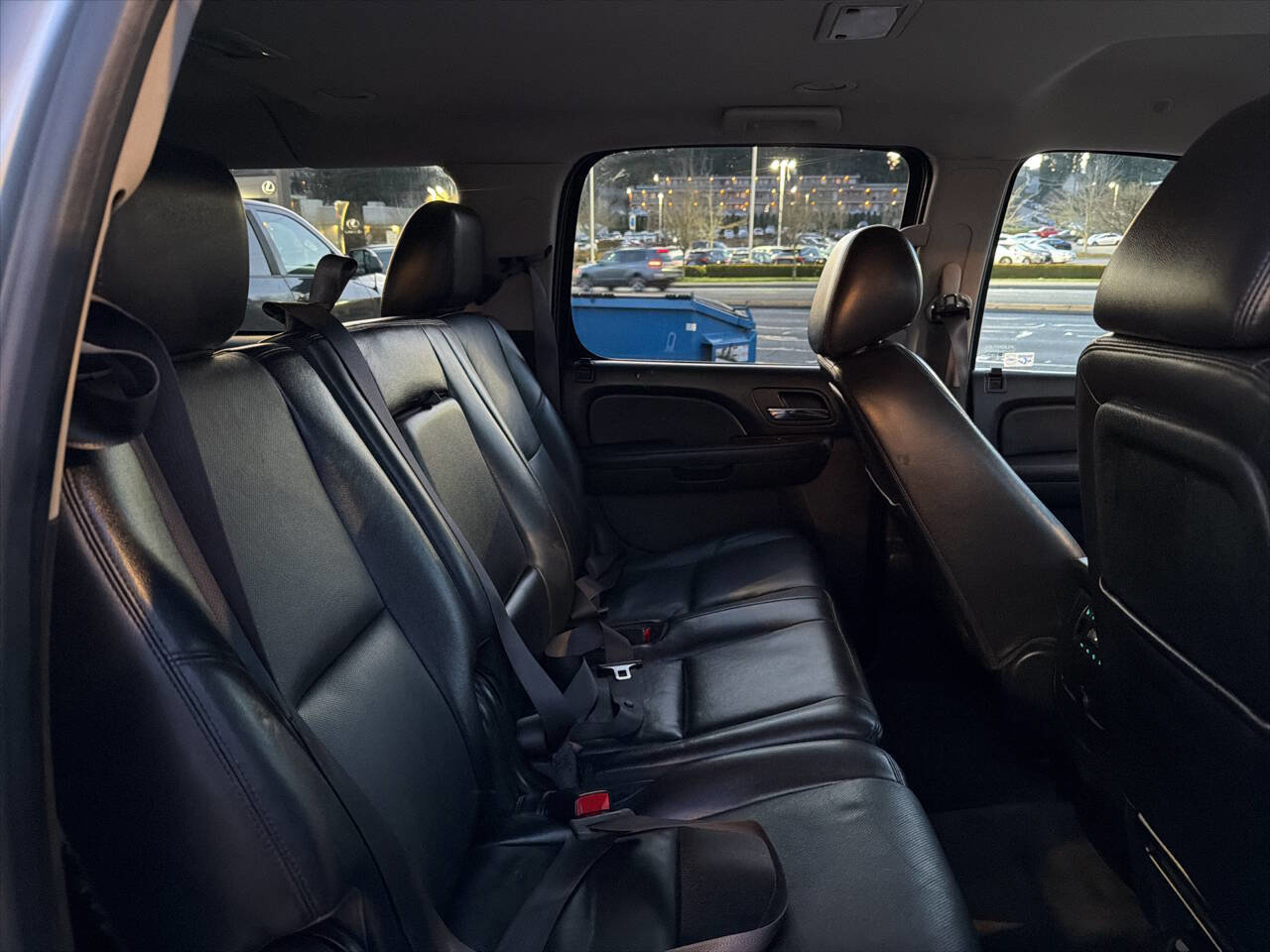 Used 2013 Chevrolet Suburban LTZ image 22