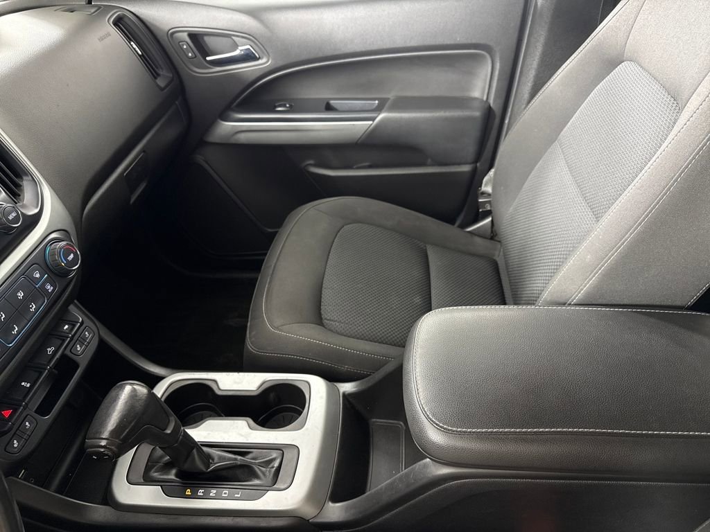 Used 2018 Chevrolet Colorado LT w/ LT Convenience Package image 21