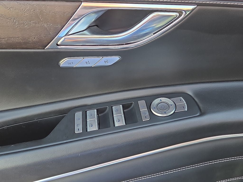 Used 2024 Genesis GV80 2.5T AWD/4WD image 22