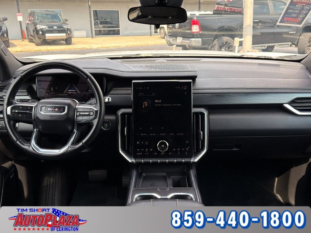 Used 2025 GMC Acadia Elevation FWD image 13