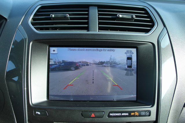 Used 2018 Ford Explorer XLT w/ Equipment Group 202A image 24