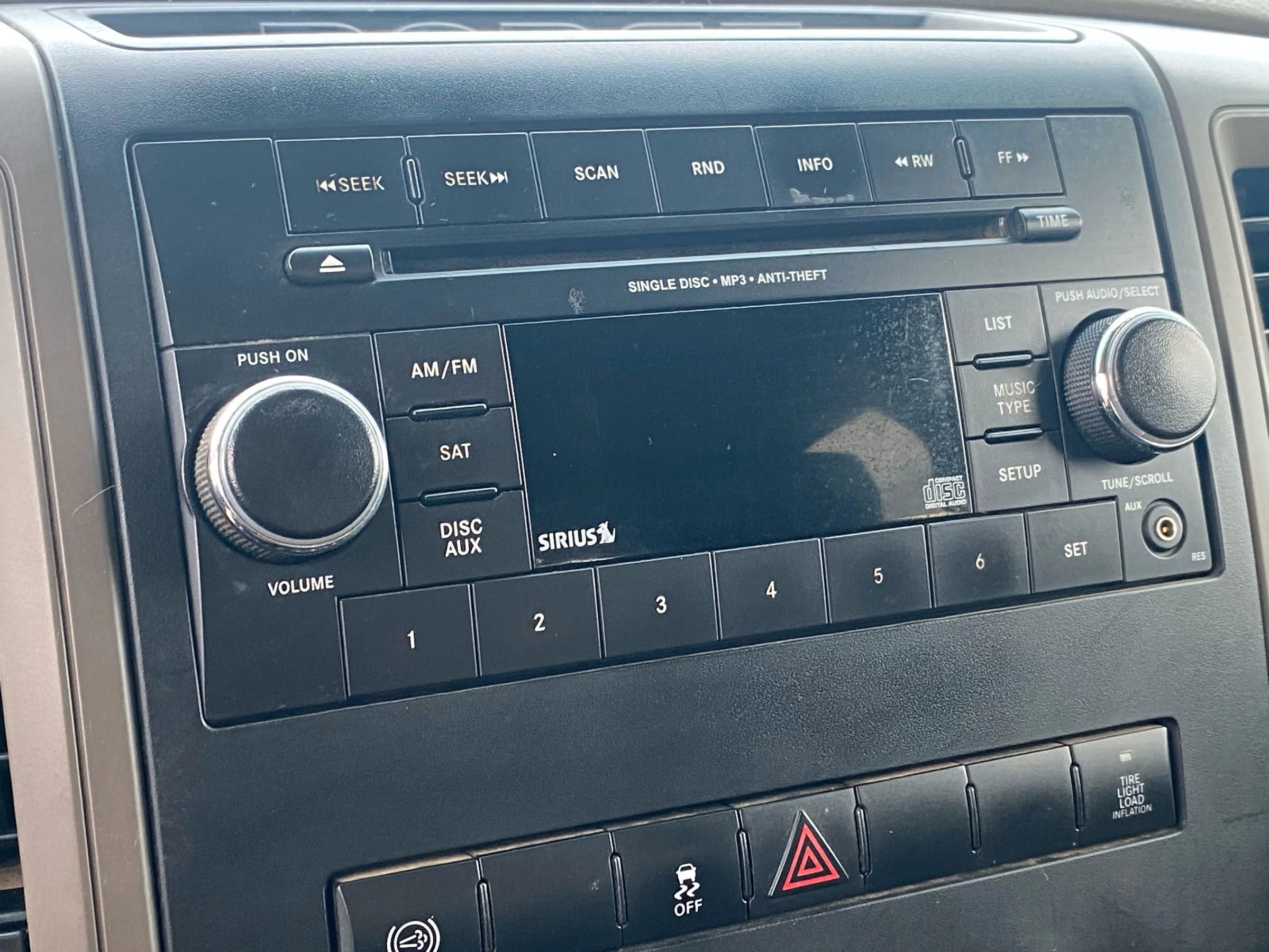 Used 2012 RAM 2500 ST w/ Chrome Appearance Group image 30