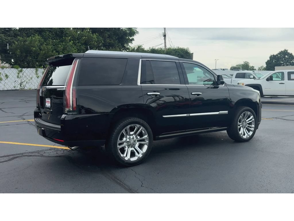 Certified 2017 Cadillac Escalade Premium Luxury w/ LPO, Radiant Package AWD/4WD image 8