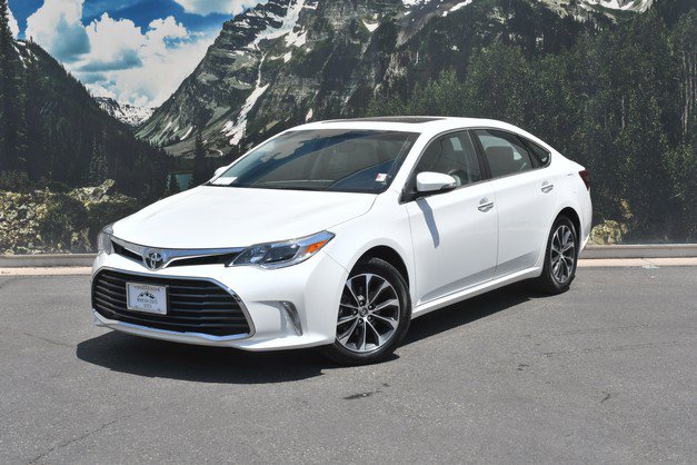 Used 2016 Toyota Avalon XLE Plus FWD image 6