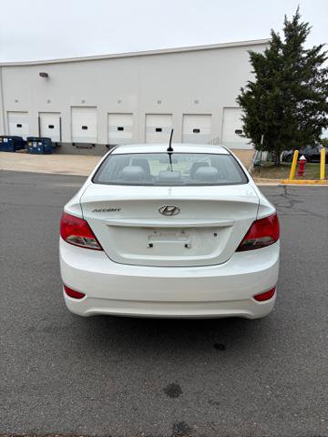Used 2017 Hyundai Accent SE FWD image 5