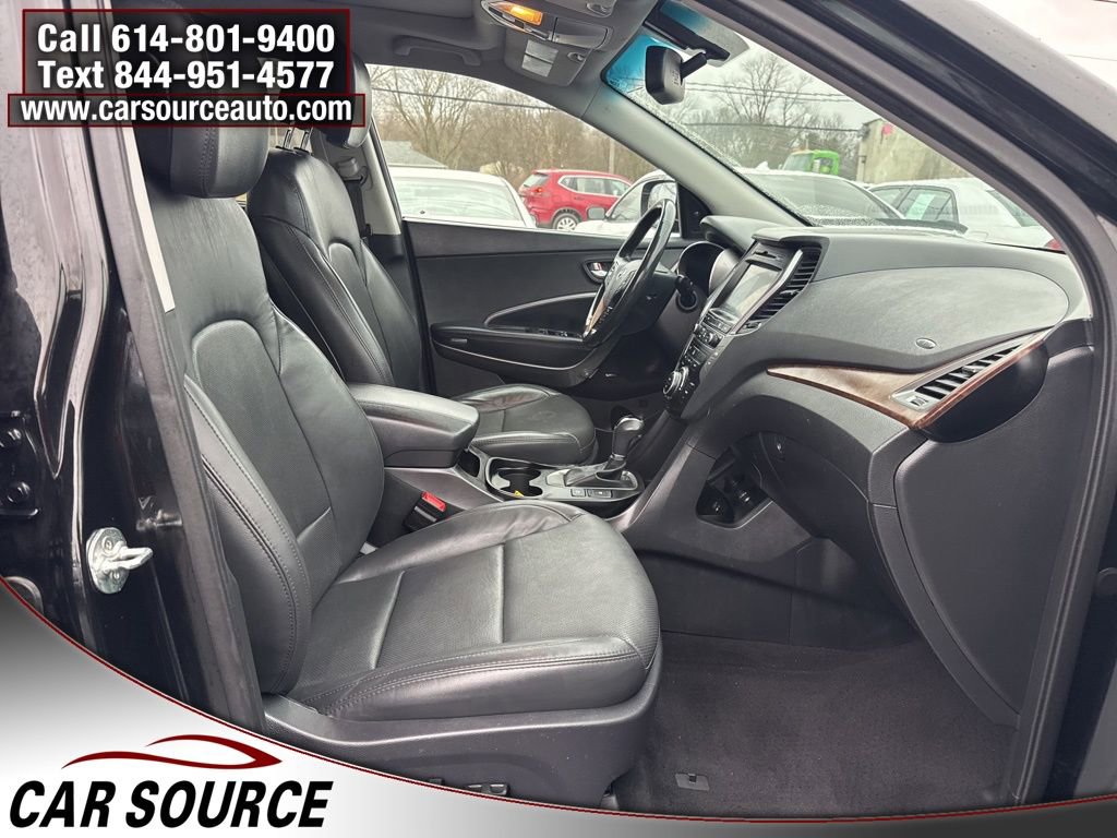 Used 2018 Hyundai Santa Fe Sport w/ Cargo Package image 41