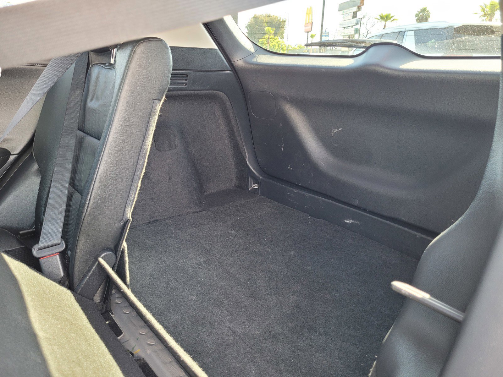 Used 2021 Honda HR-V EX-L image 12