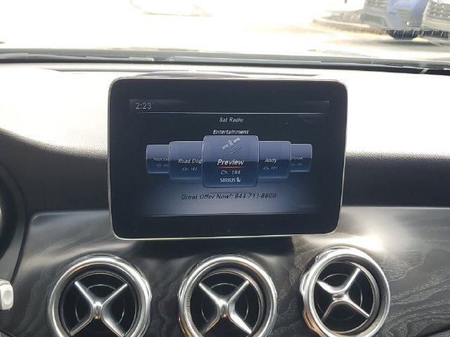 Used 2018 Mercedes-Benz GLA 250 4MATIC image 27