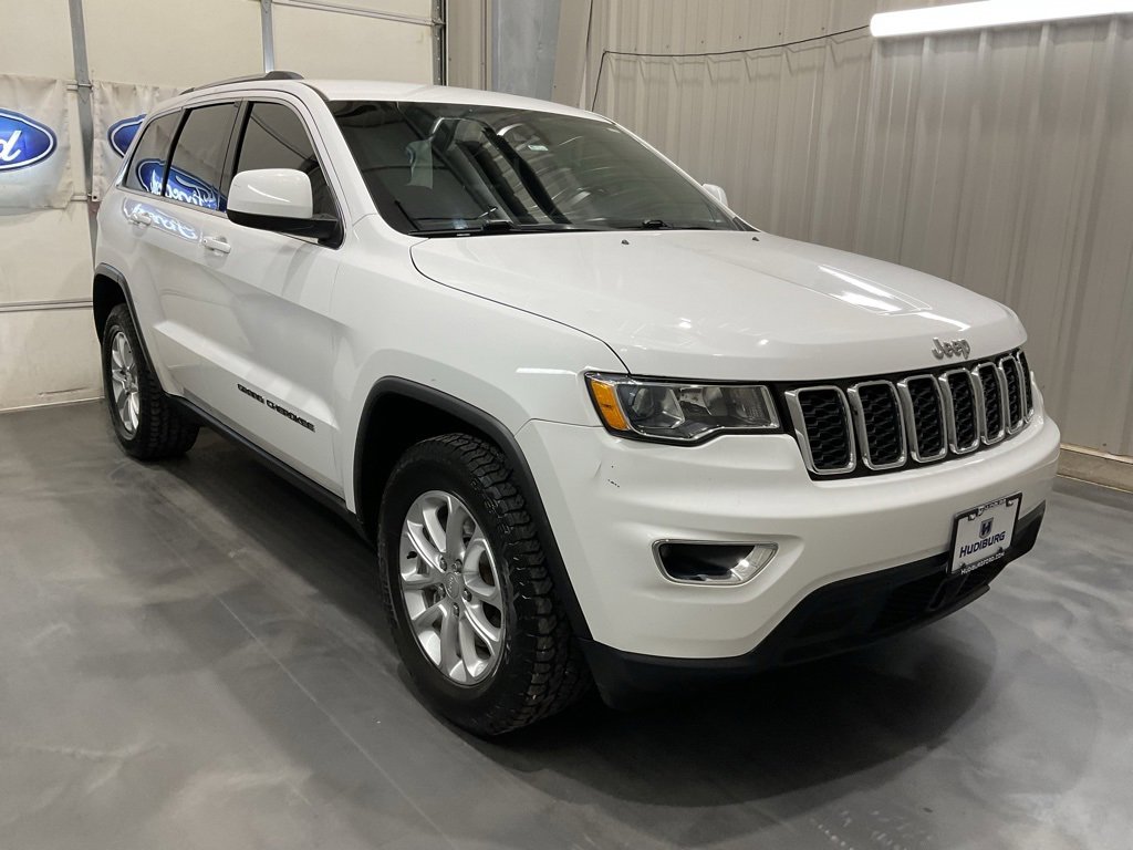 Used 2021 Jeep Grand Cherokee Laredo