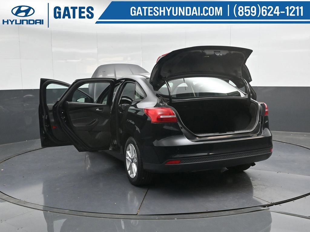 Used 2018 Ford Focus SE image 58