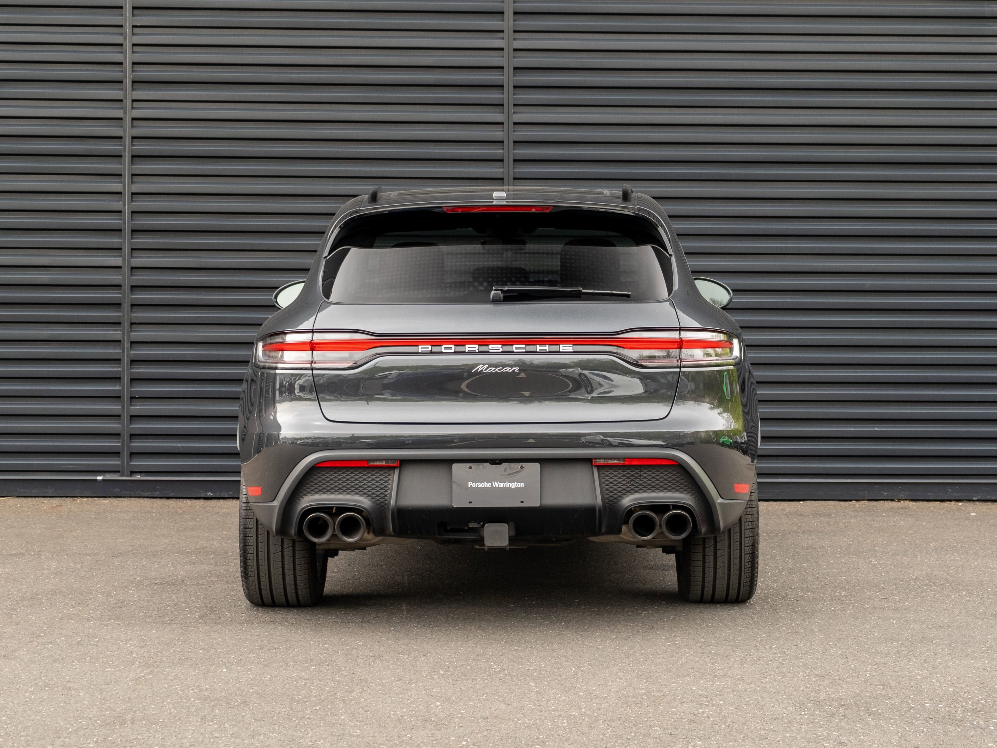 Certified 2026 Porsche Macan AWD/4WD image 7