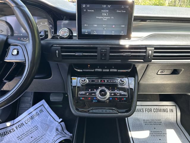 Used 2022 Lincoln Corsair AWD w/ Premium Package image 14