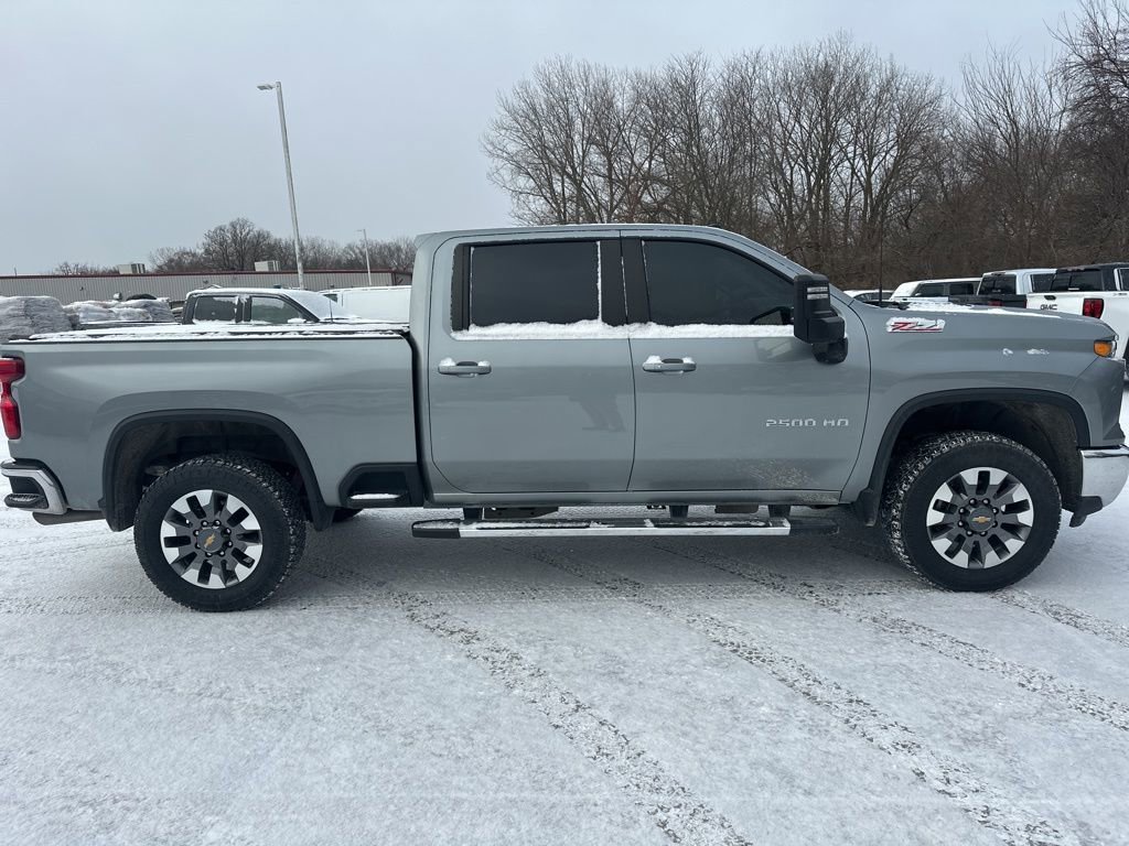Certified 2024 Chevrolet Silverado 2500 LT w/ All Star Edition image 6