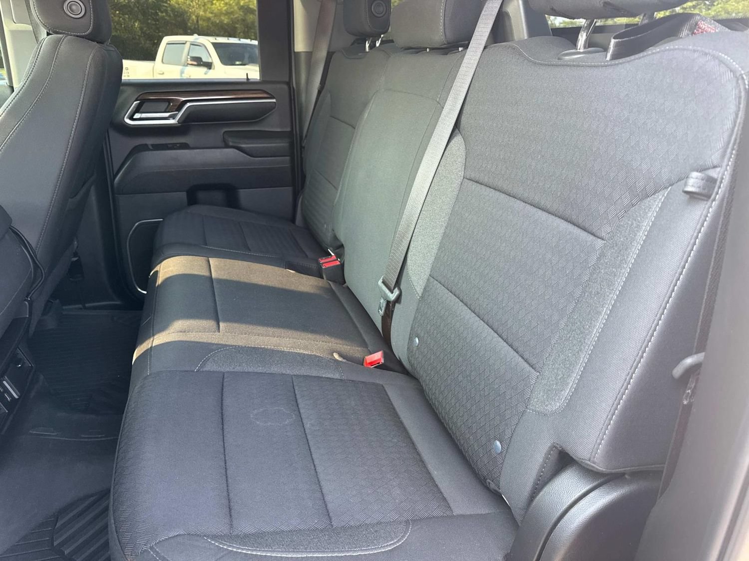 Used 2024 Chevrolet Silverado 2500 LT AWD/4WD image 18