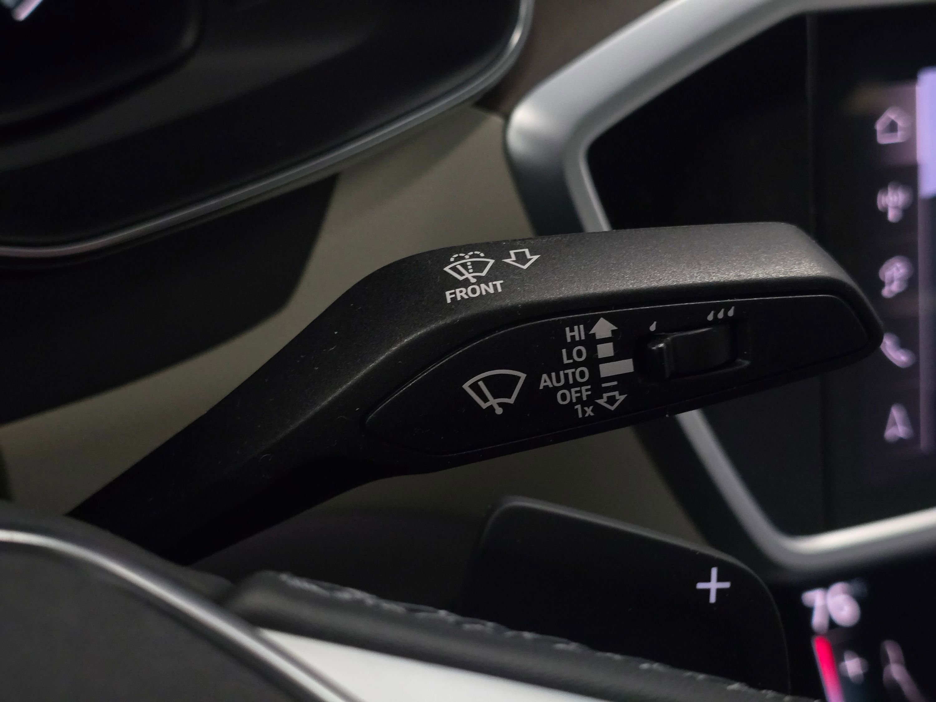 Certified 2025 Audi A6 Premium Plus w/ Premium Plus Package image 43