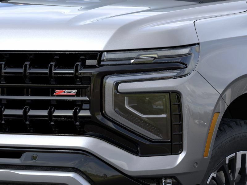 New 2026 Chevrolet Suburban Z71 w/ Z71 Off-Road Package AWD/4WD image 11
