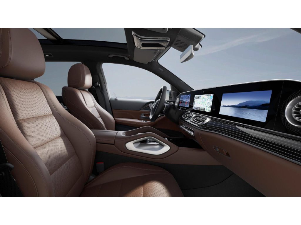 New 2027 Mercedes-Benz GLS 450 4MATIC image 4