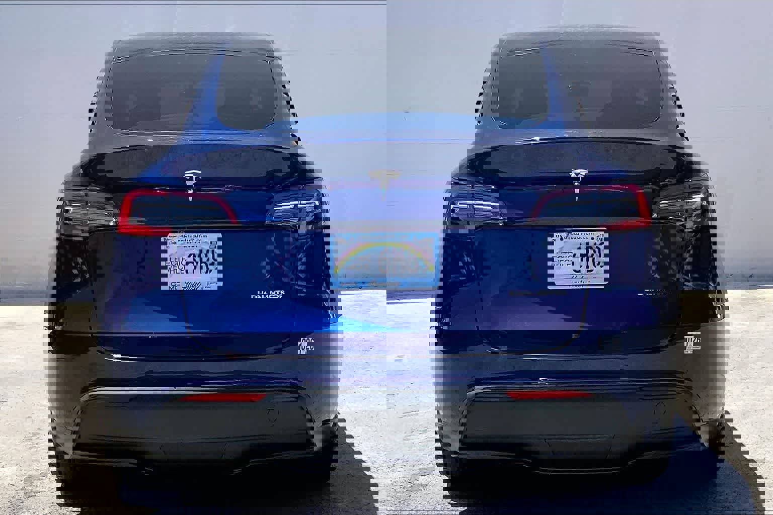 Used 2021 Tesla Model Y Long Range image 6