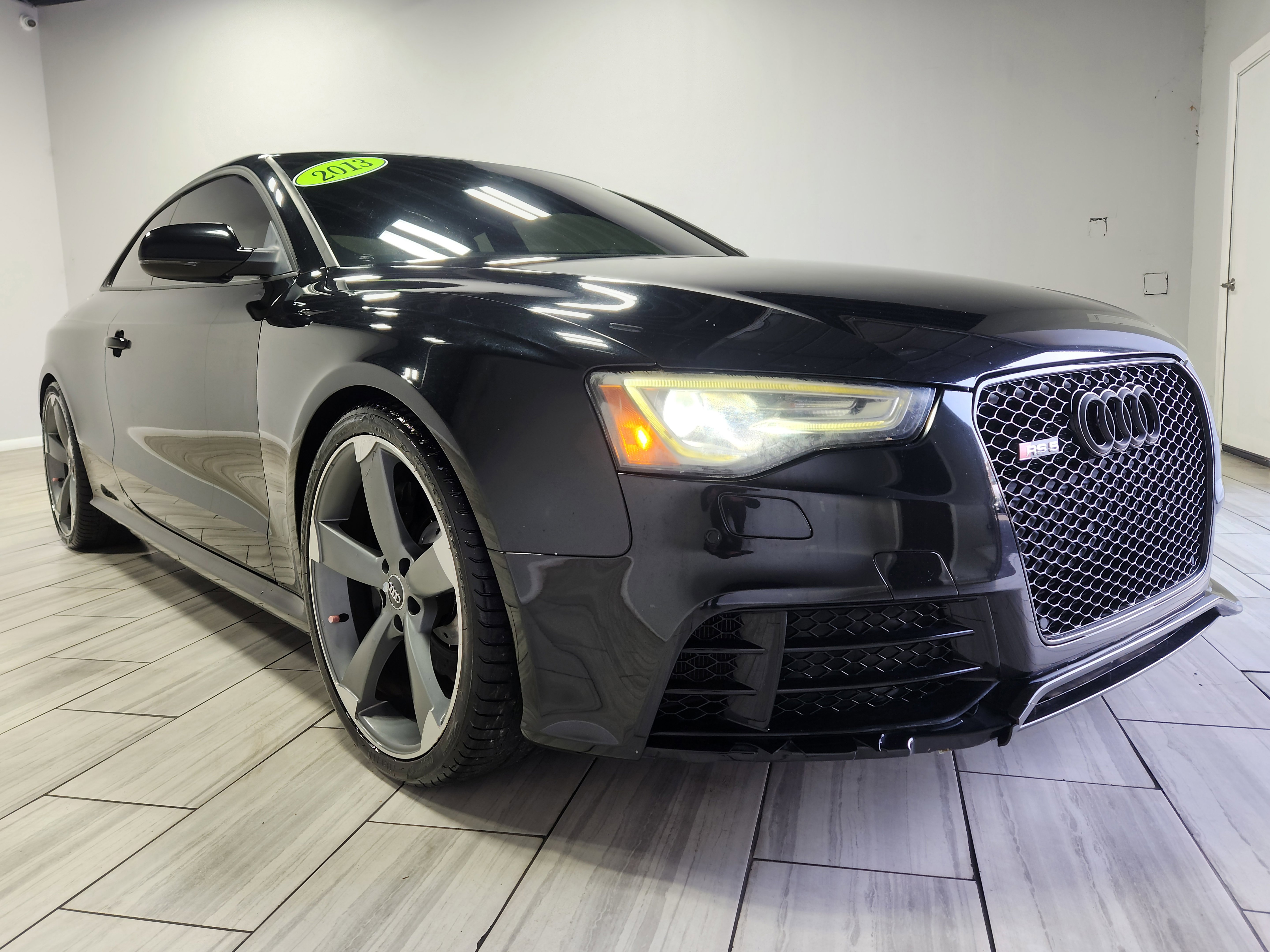 Used 2013 Audi RS 5 Coupe w/ Audi MMI Navigation Plus Pkg image 7