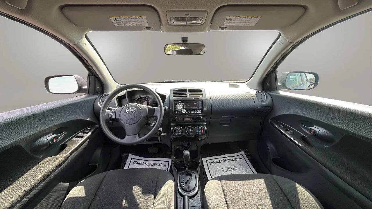 Used 2010 Scion xD FWD image 11