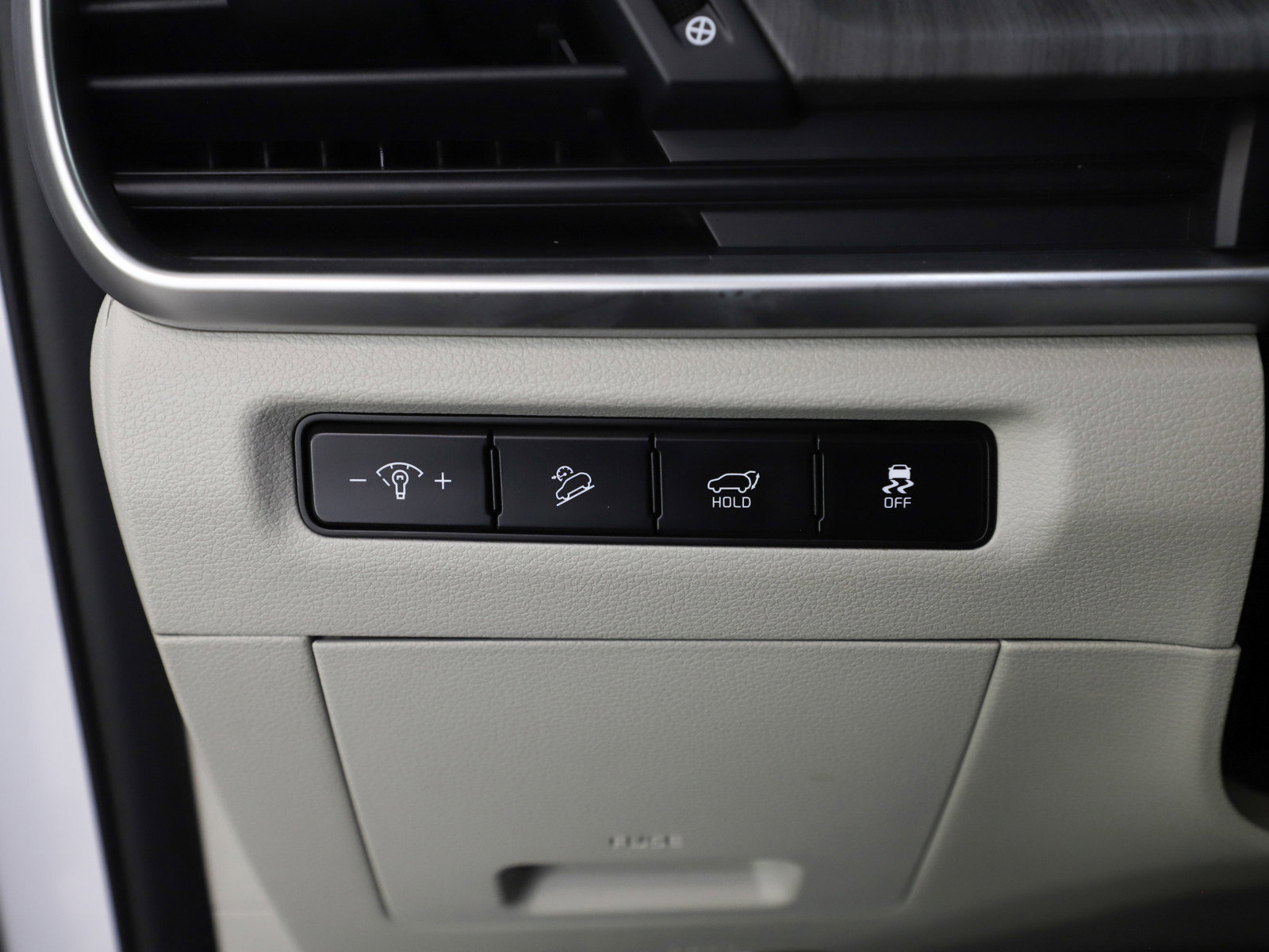 Used 2023 Kia Telluride EX w/ EX Captain's Chair Package image 25