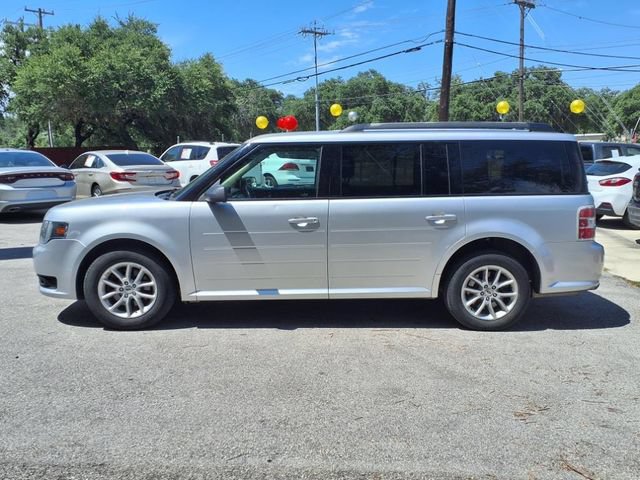 Used 2018 Ford Flex SE FWD image 4