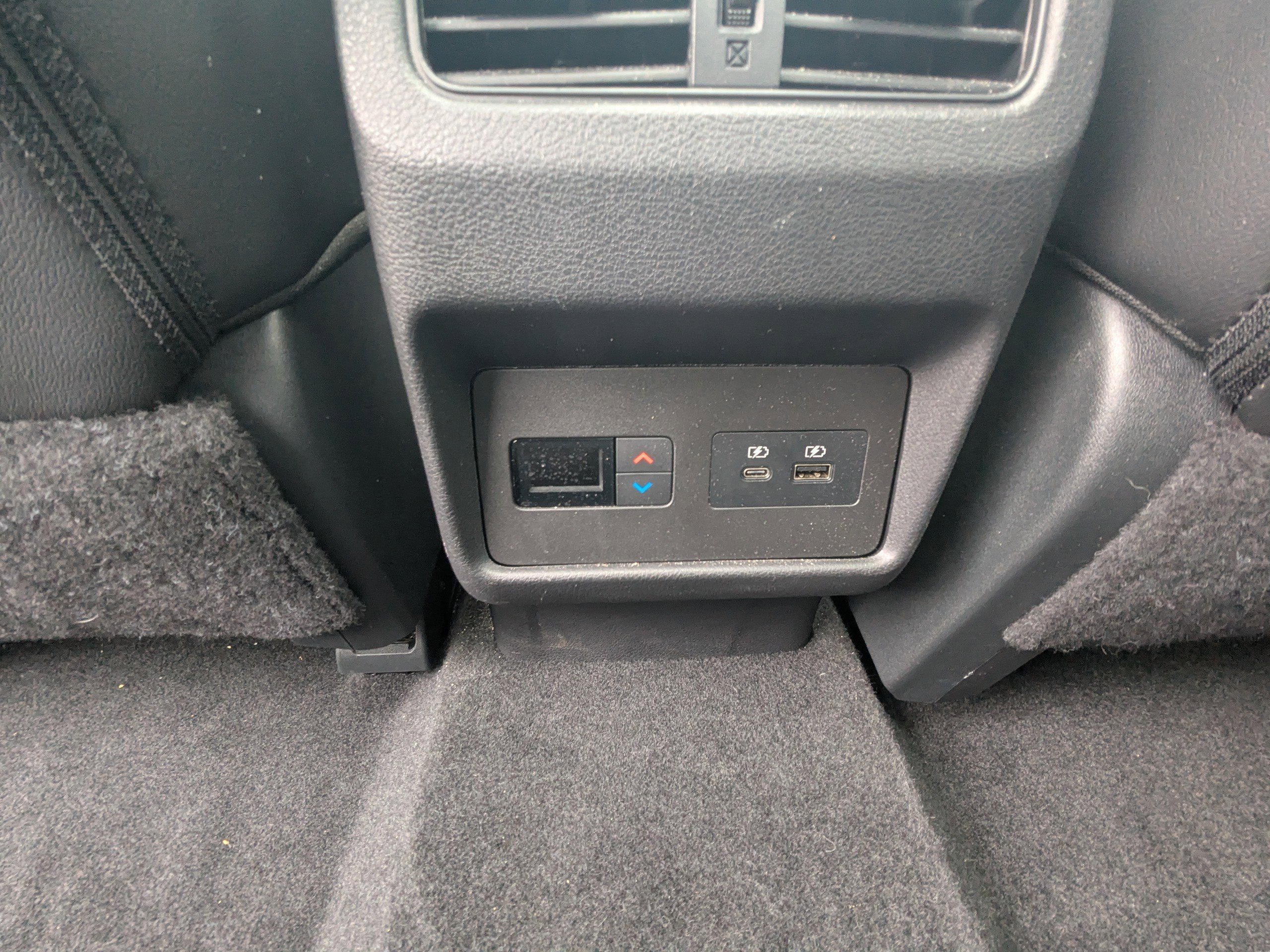 Used 2022 Nissan Rogue SL w/ SL Premium Package image 14