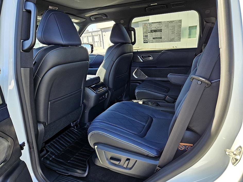 New 2026 INFINITI QX80 4WD w/ Sport Exterior Package image 8