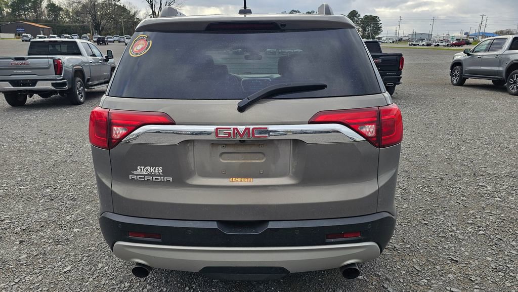 Used 2019 GMC Acadia SLT w/ LPO, Floor Liner Package image 4