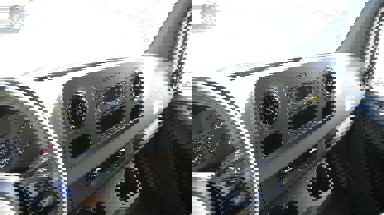 Used 2023 Mercedes-Benz Sprinter 2500 image 19