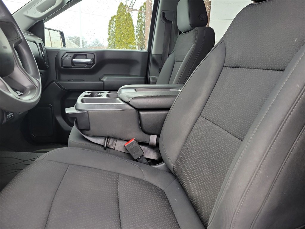 Used 2020 Chevrolet Silverado 1500 Custom w/ Custom 2.7L Value Package image 18