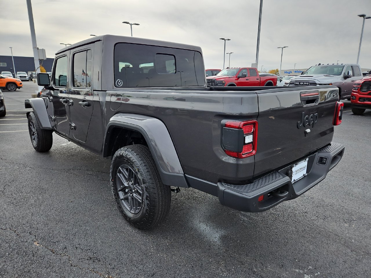 New 2026 Jeep Gladiator Sport AWD/4WD image 5