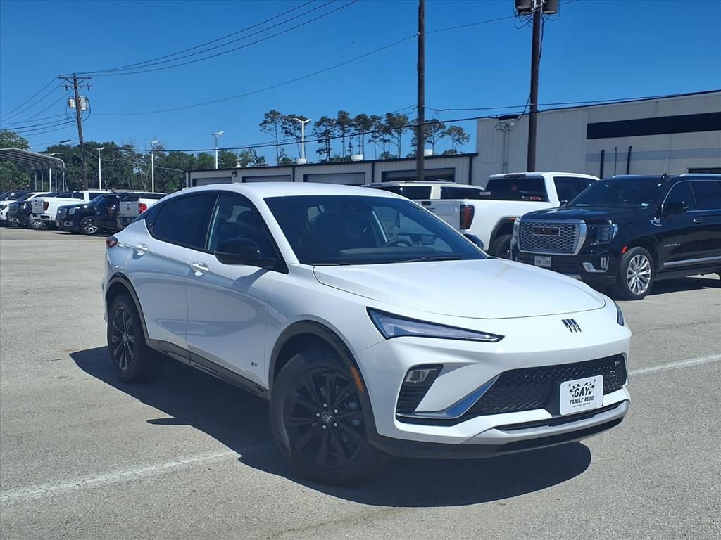 New 2026 Buick Envista Sport Touring image 1