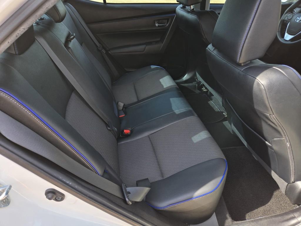 Used 2018 Toyota Corolla SE FWD image 26