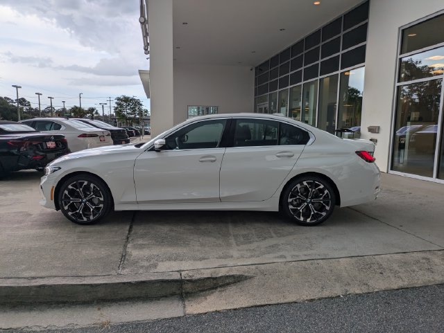 New 2026 BMW 330i Sedan w/ Premium Package RWD image 8