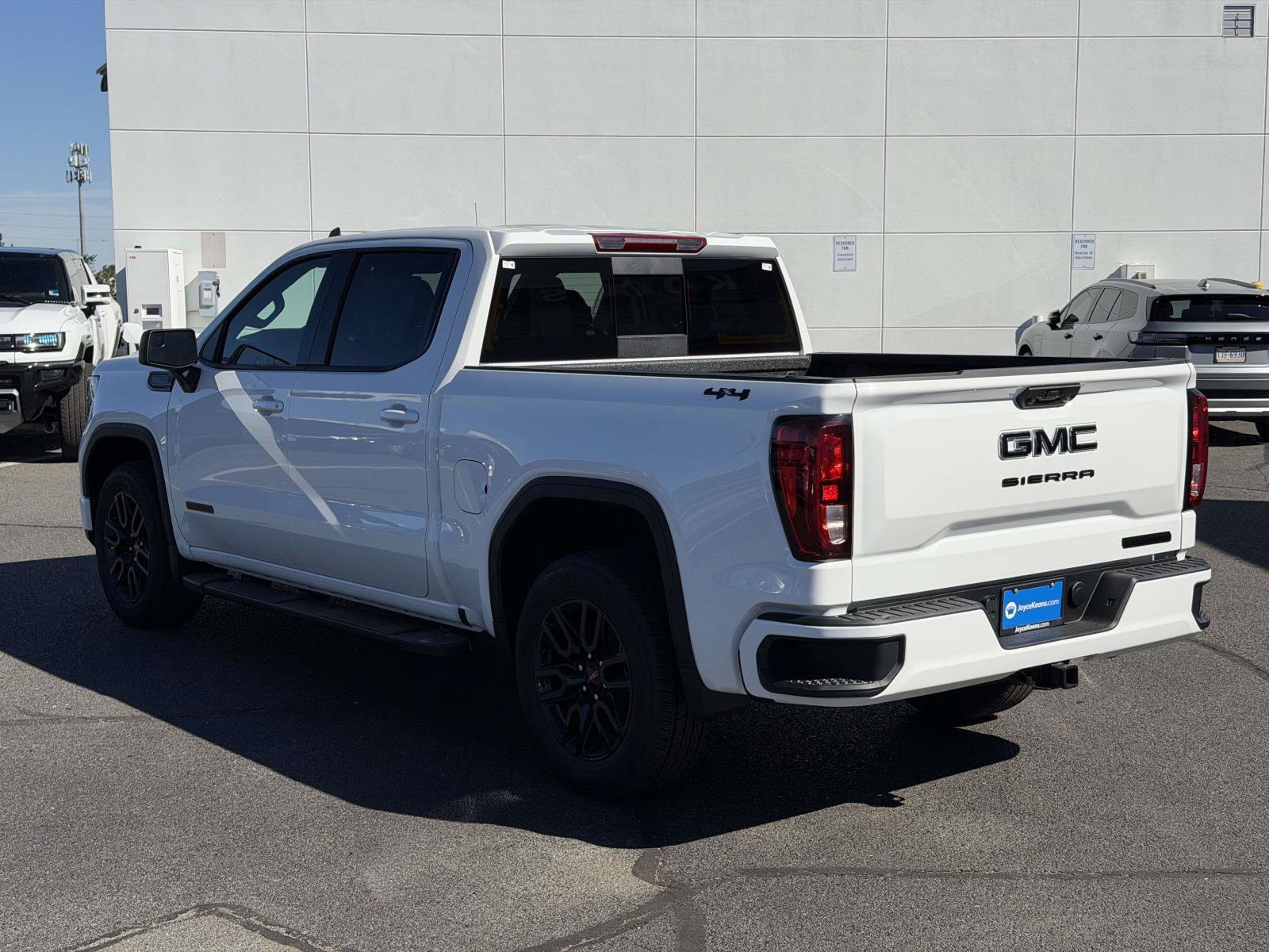 New 2026 GMC Sierra 1500 Elevation w/ Preferred Package AWD/4WD image 3