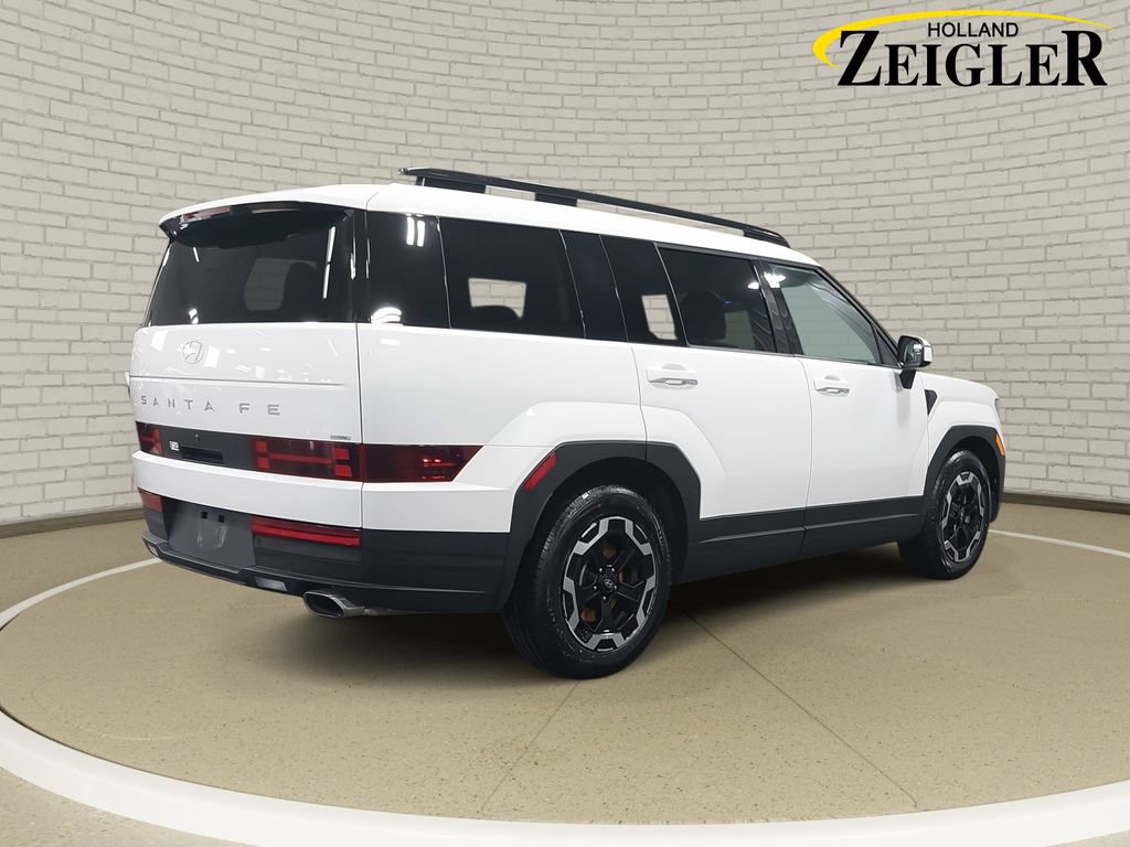 Certified 2025 Hyundai Santa Fe SEL image 5