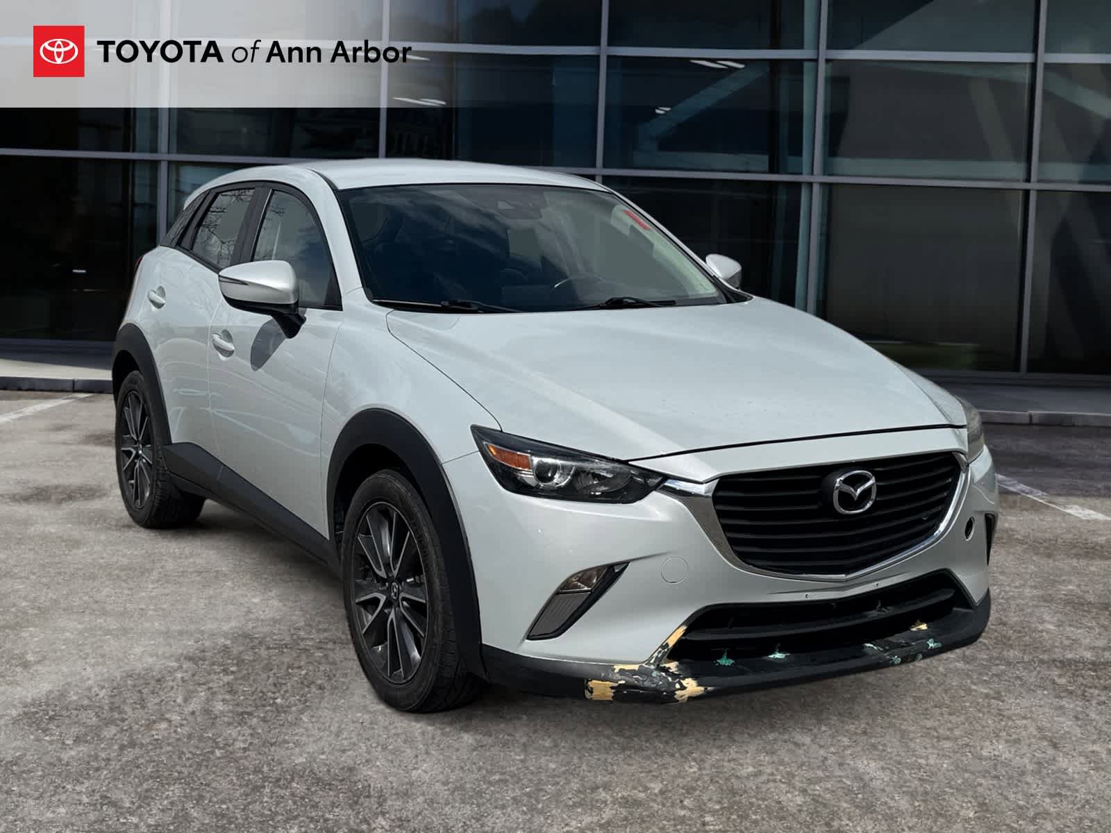 Used 2018 MAZDA CX-3 Touring FWD image 1