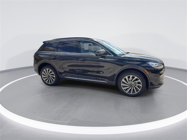 New 2026 Lincoln Corsair Reserve image 9