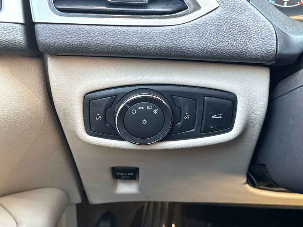 Used 2016 Lincoln MKZ AWD w/ Equipment Group 200A Select image 31