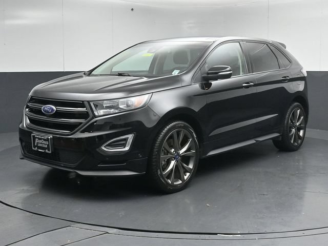 Used 2018 Ford Edge Sport w/ Equipment Group 401A AWD/4WD image 3