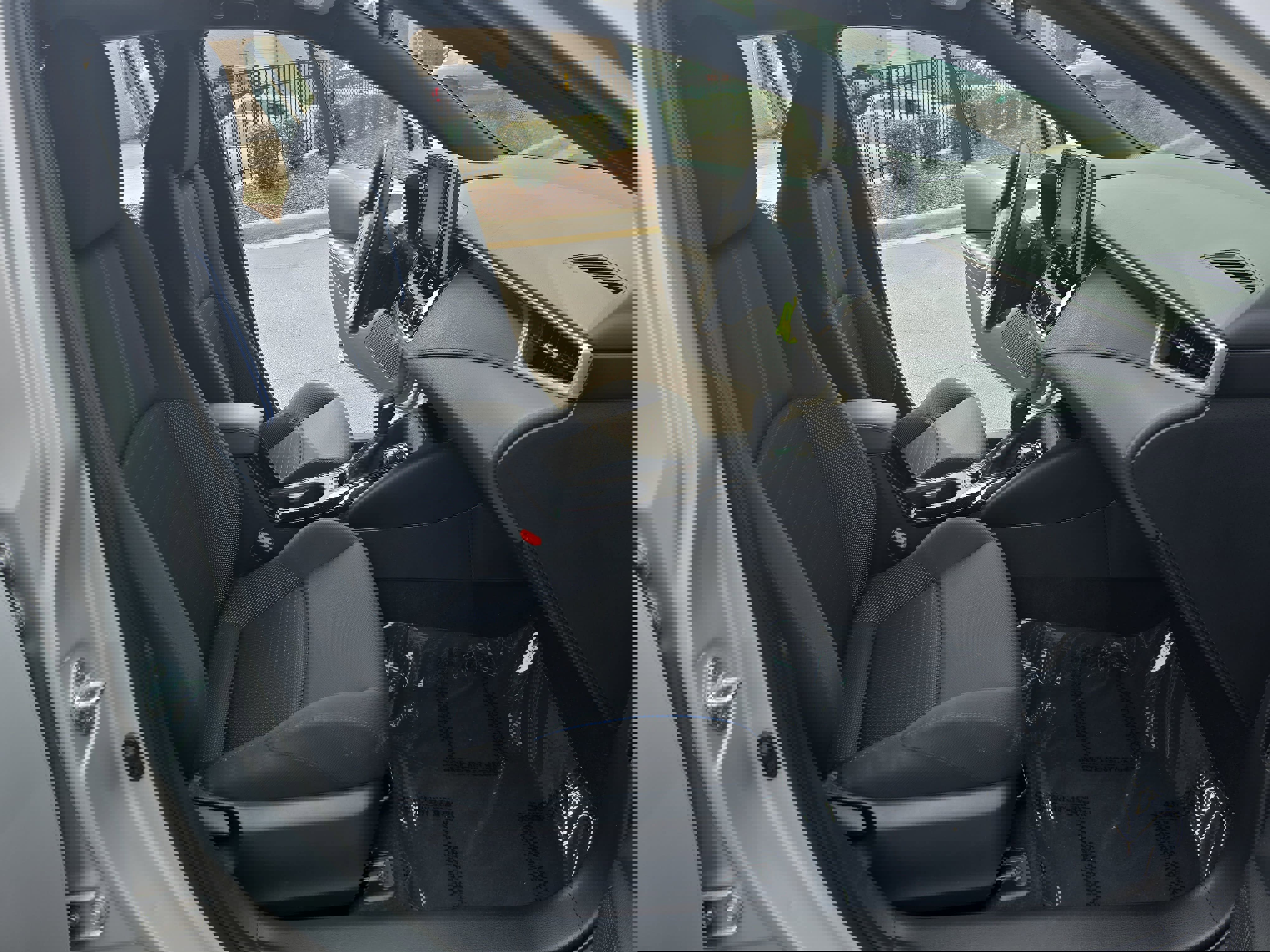 Used 2021 Toyota Corolla SE image 10